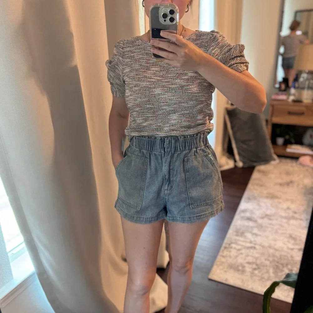 Mustard Seed Elastic Waist High Rise Denim Shorts Women's Medium Blue Distressed - Picture 8 of 16